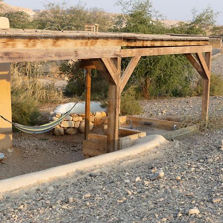 Desert Days Mud Cabin'S Resort Tzukim Exterior photo