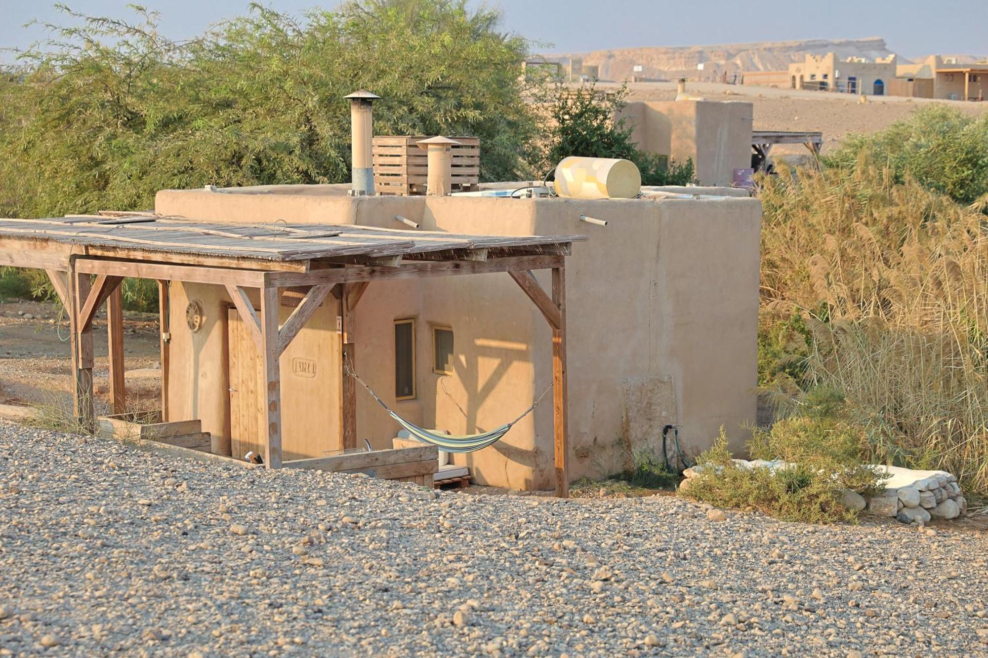 Desert Days Mud Cabin'S Resort Tzukim Exterior photo